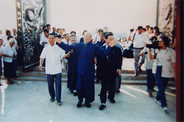訪談文章標題